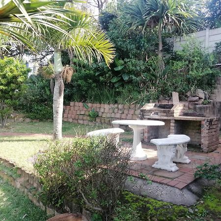 Dolphin Point B&B Durban Esterno foto